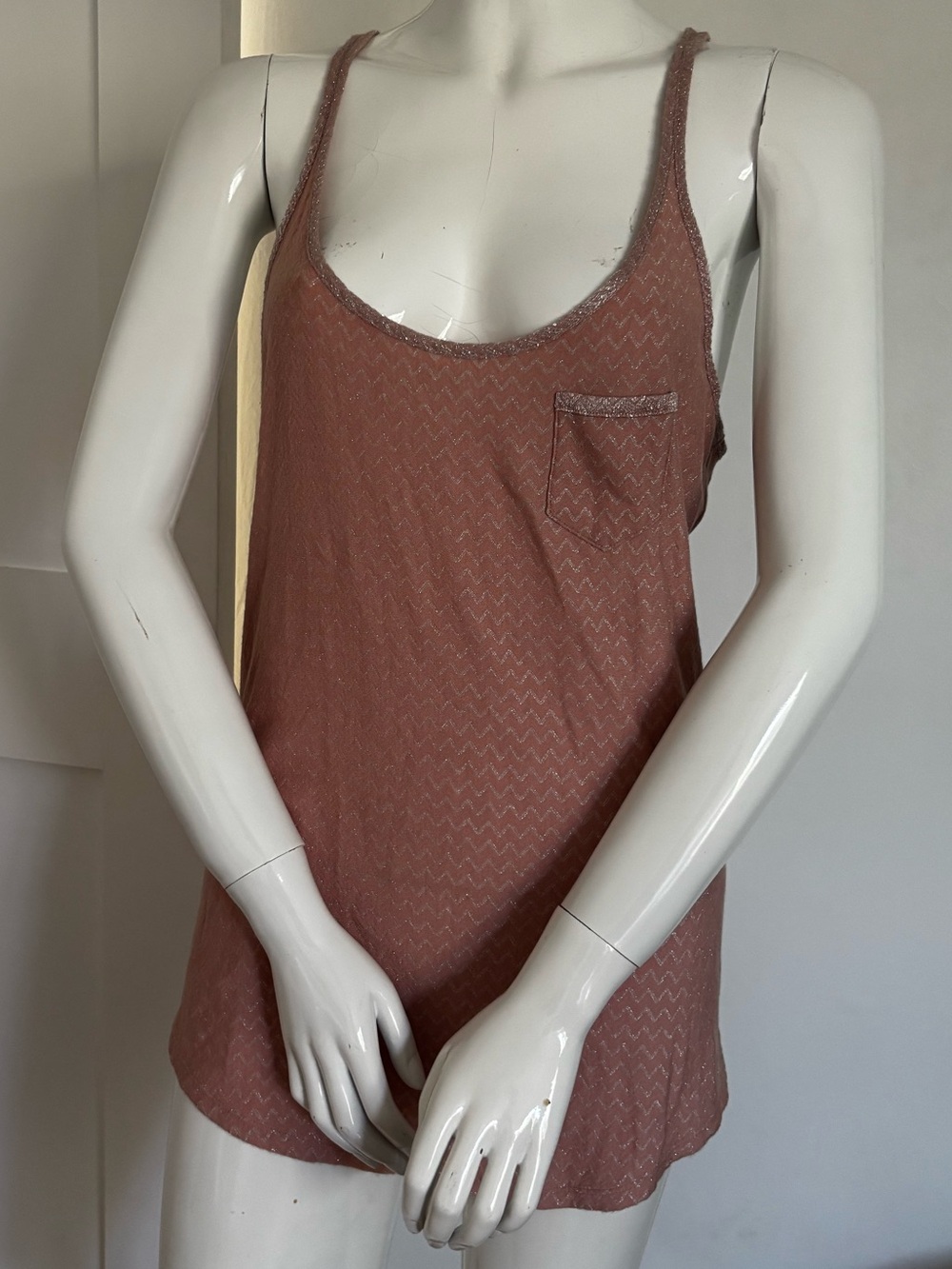 Armani Exchange Scoop Neck Tank Top in Dusty Rose and metallic wave pattern